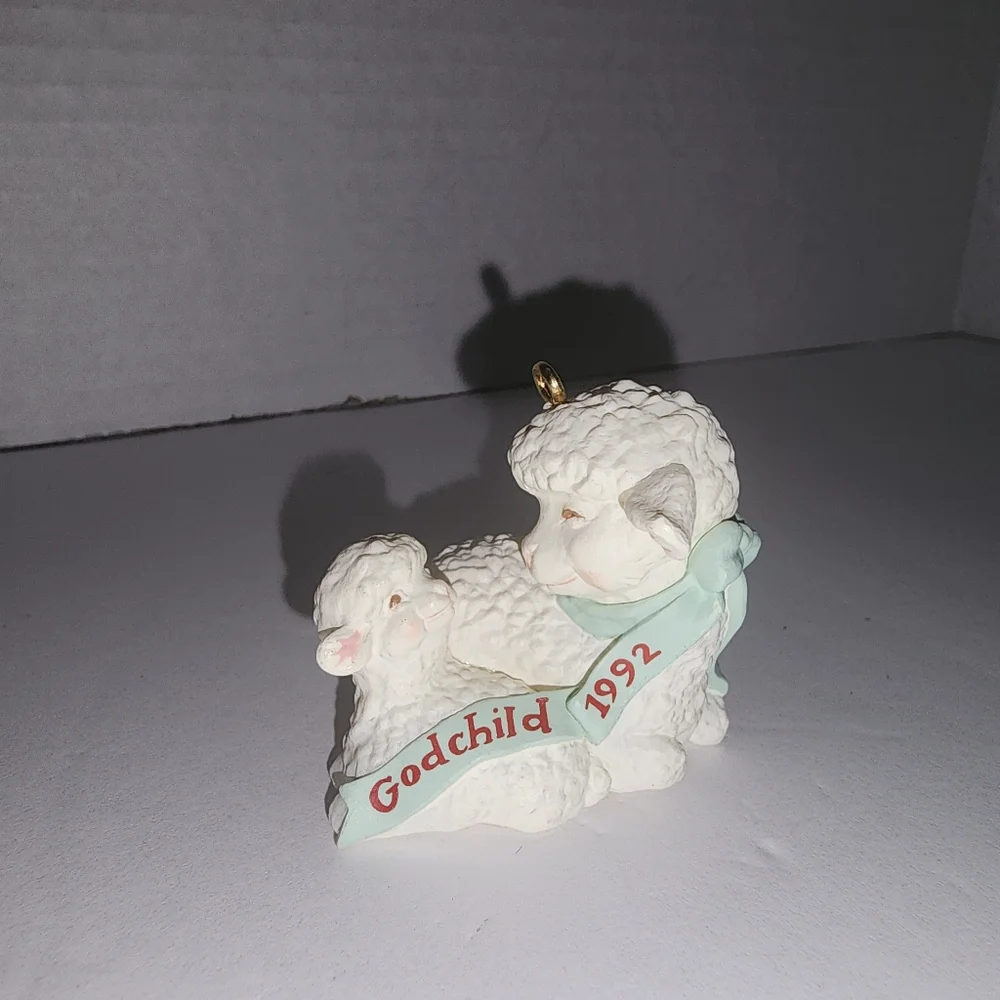 1992 Hallmark‎ Keepsake Ornament Godchild lambs